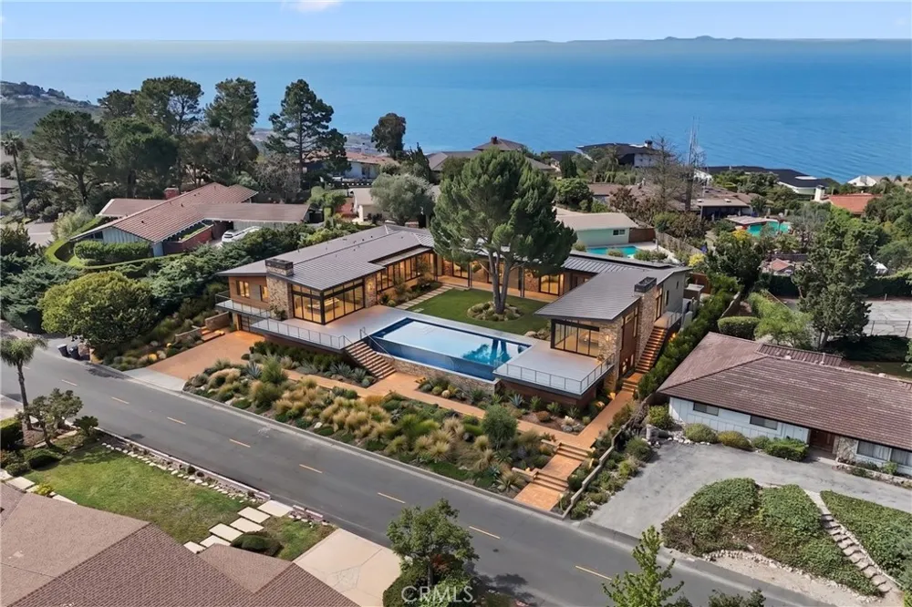 6 Coveview Drive Rancho Palos Verdes, CA 90275