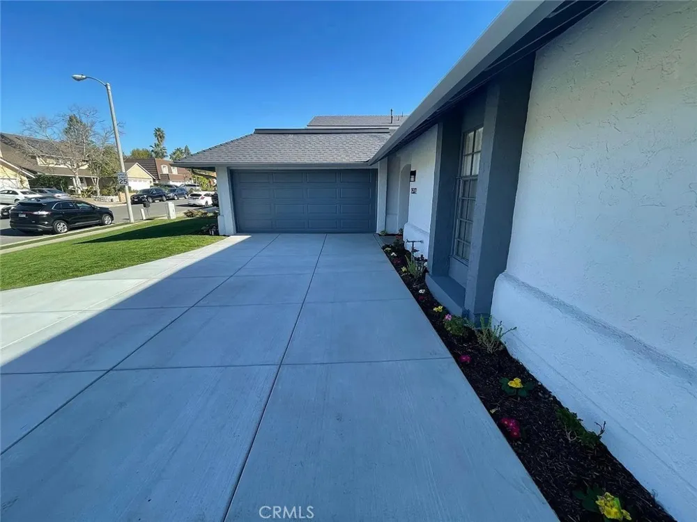 25372 Pacifica Avenue Mission Viejo, CA 92691