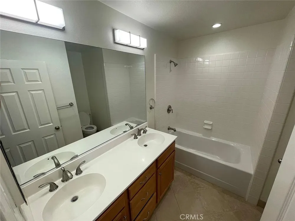 25372 Pacifica Avenue Mission Viejo, CA 92691