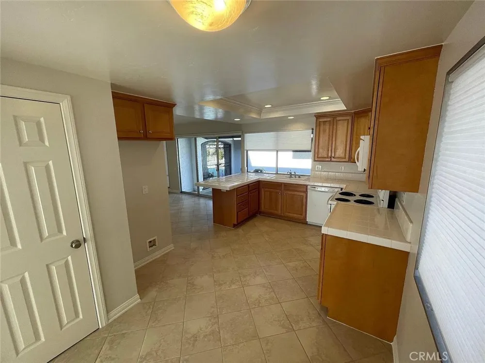 25372 Pacifica Avenue Mission Viejo, CA 92691