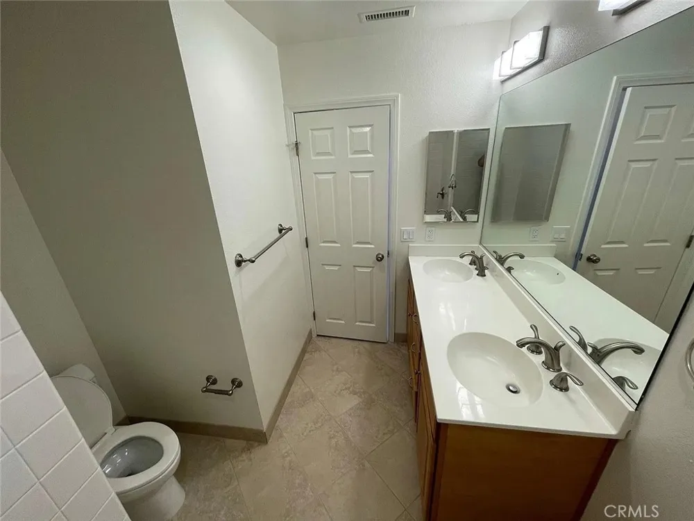 25372 Pacifica Avenue Mission Viejo, CA 92691