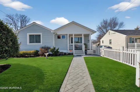 282 Rockwell Avenue