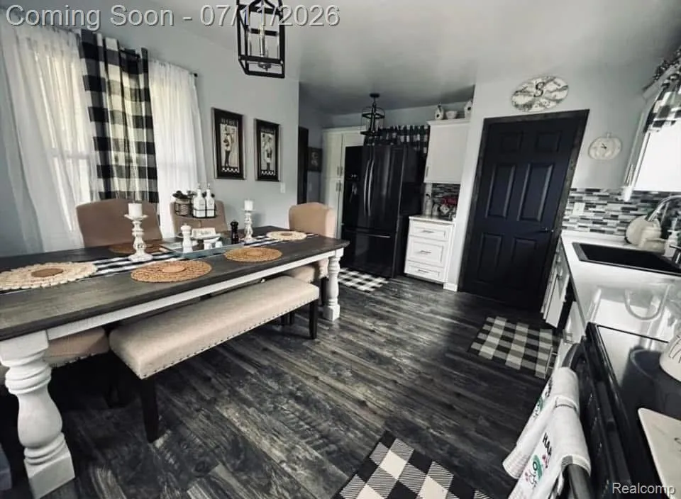 8403 Miller Road Swartz Creek City, MI 48473