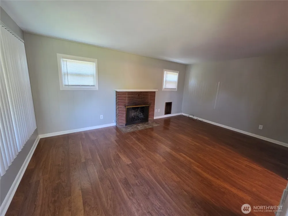 520 28th Avenue Longview, WA 98632