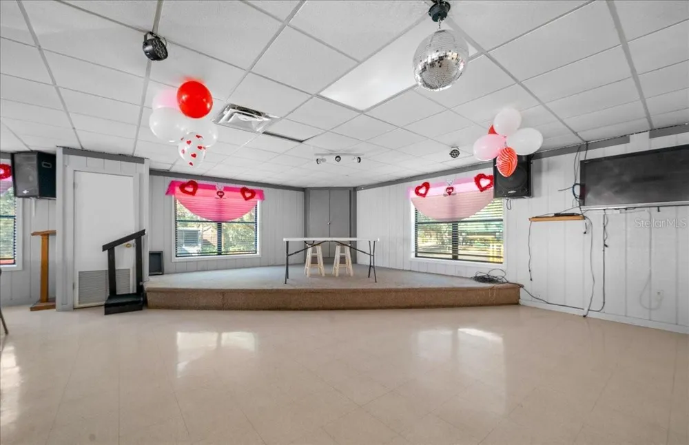 10371 NE 28TH LOOP Silver Springs, FL 34488