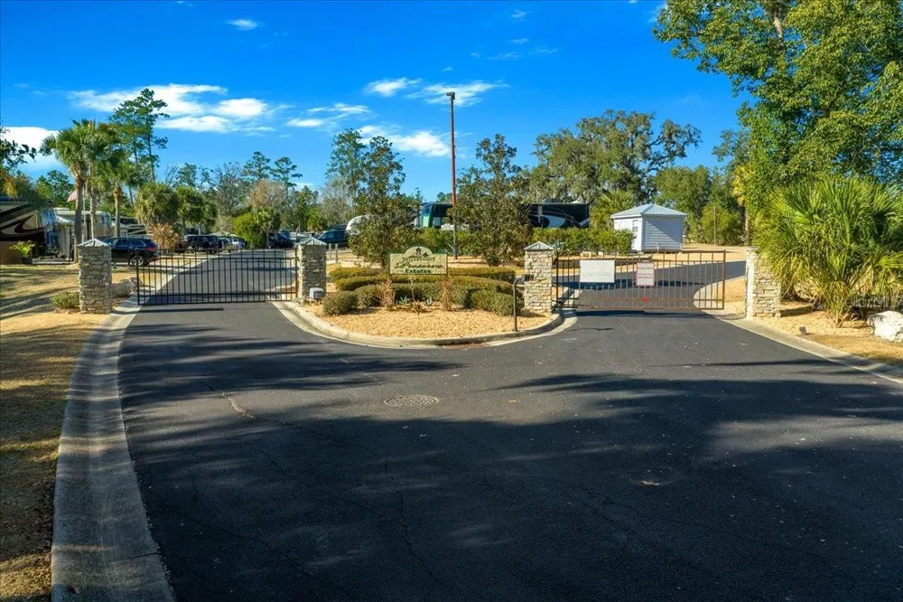 10371 NE 28TH LOOP Silver Springs, FL 34488
