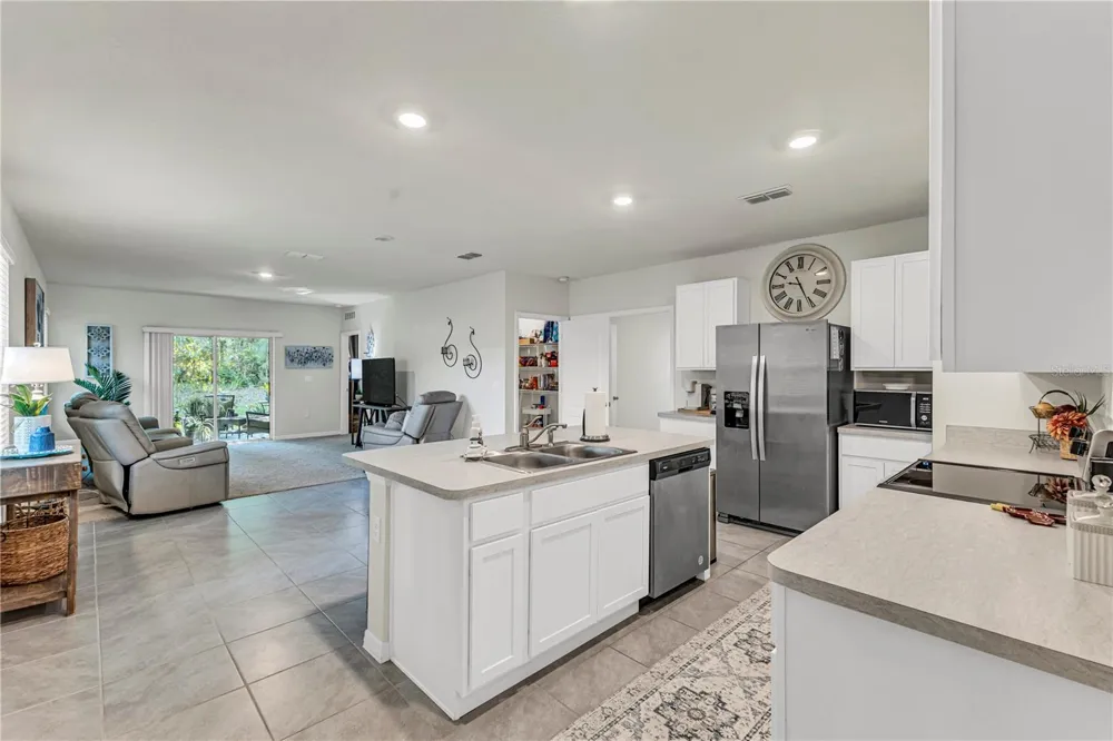 345 PELHAM PARK DRIVE Deland, FL 32720
