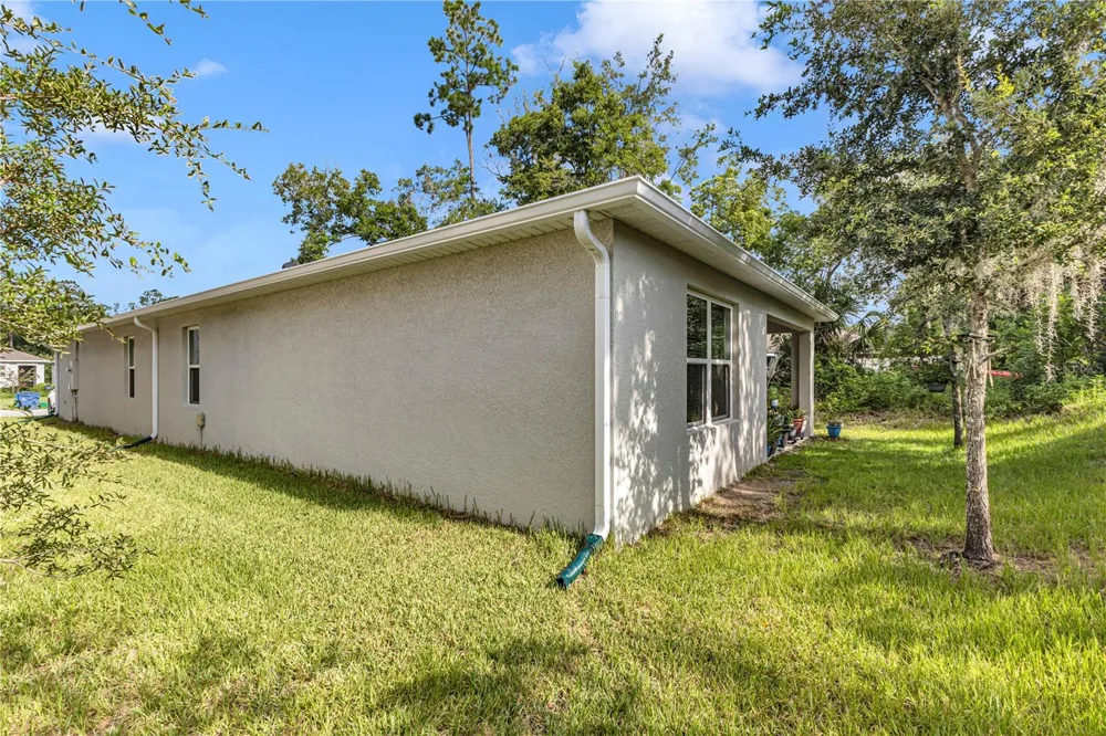 345 PELHAM PARK DRIVE Deland, FL 32720