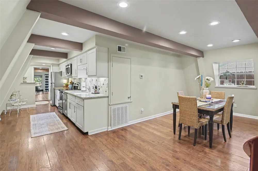 898 BUERGER LN LANE Seguin, TX 78155