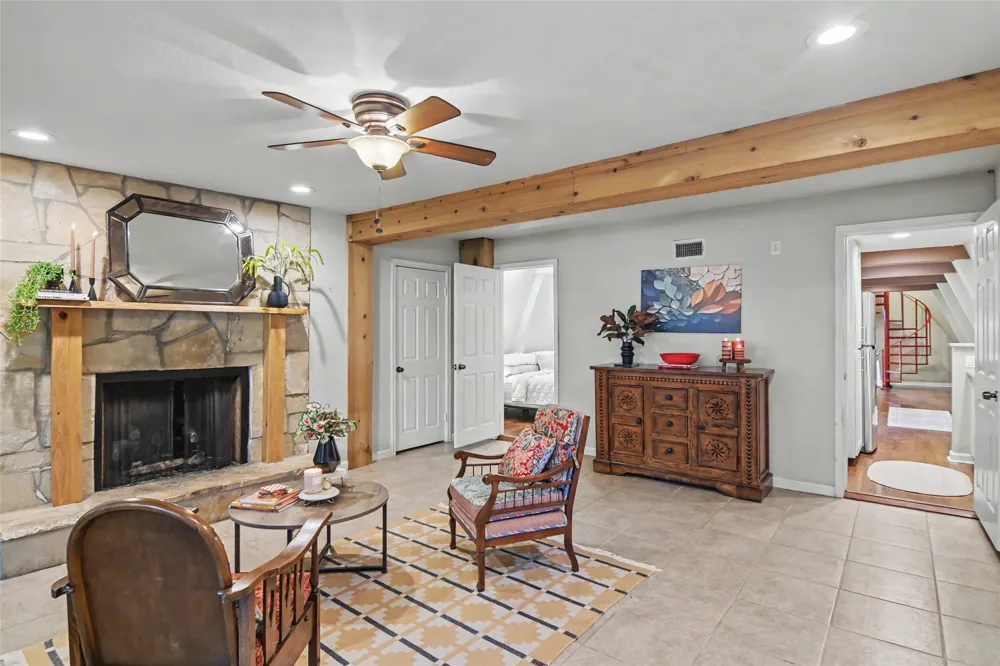 898 BUERGER LN LANE Seguin, TX 78155