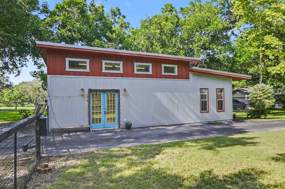 898 BUERGER LN LANE Seguin, TX 78155