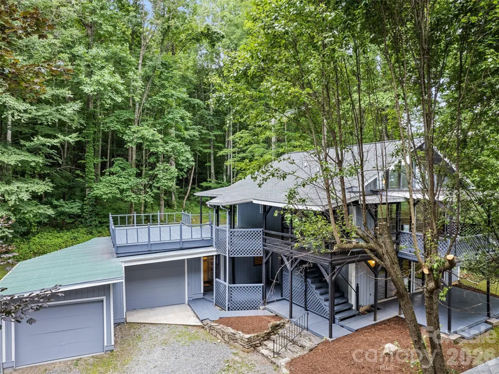 80 Merrie Way Waynesville, NC 28786
