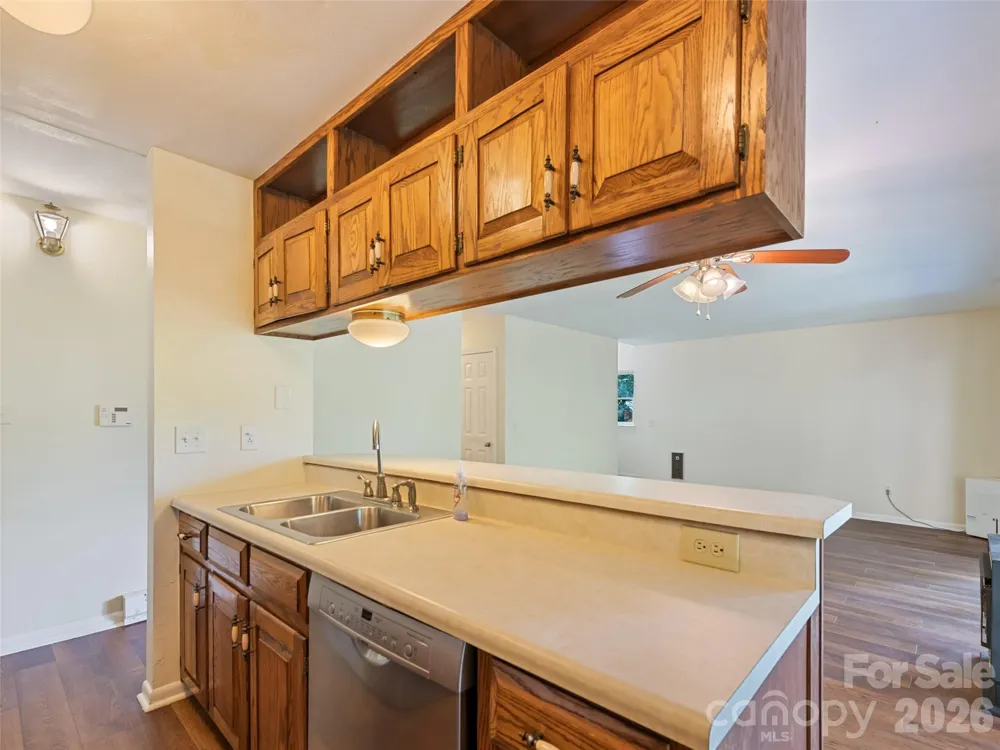 80 Merrie Way Waynesville, NC 28786