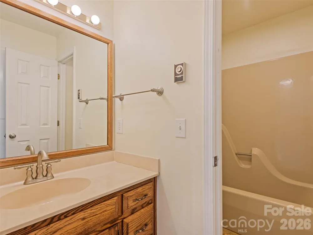 80 Merrie Way Waynesville, NC 28786