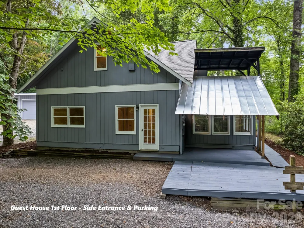 80 Merrie Way Waynesville, NC 28786
