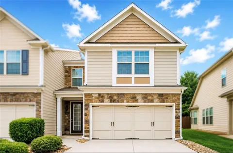 5667 Radford Loop