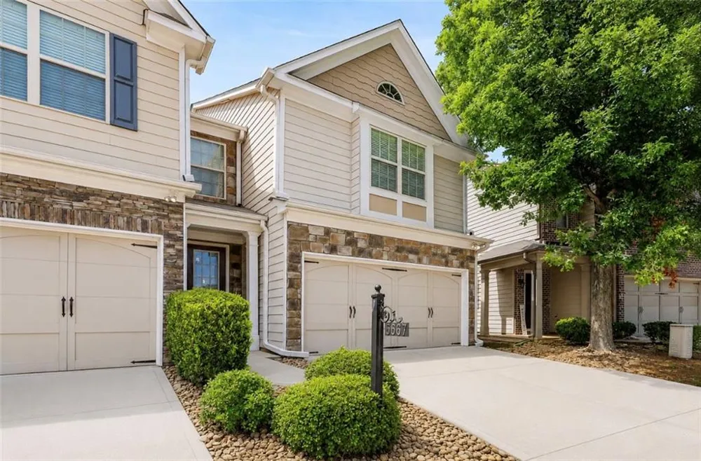 5667 Radford Loop Fairburn, GA 30213