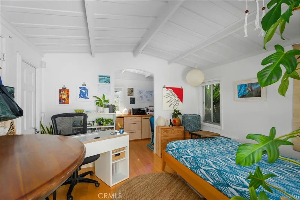 272 Beverly Laguna Beach, CA 92651