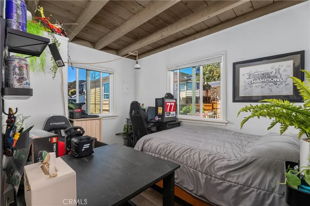 272 Beverly Laguna Beach, CA 92651