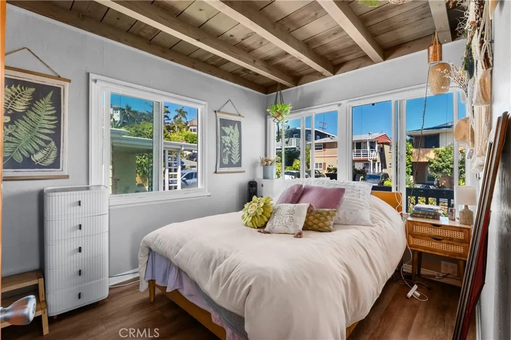272 Beverly Laguna Beach, CA 92651