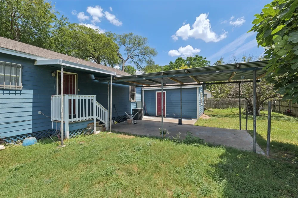 403 Dallas Waco, TX 76704