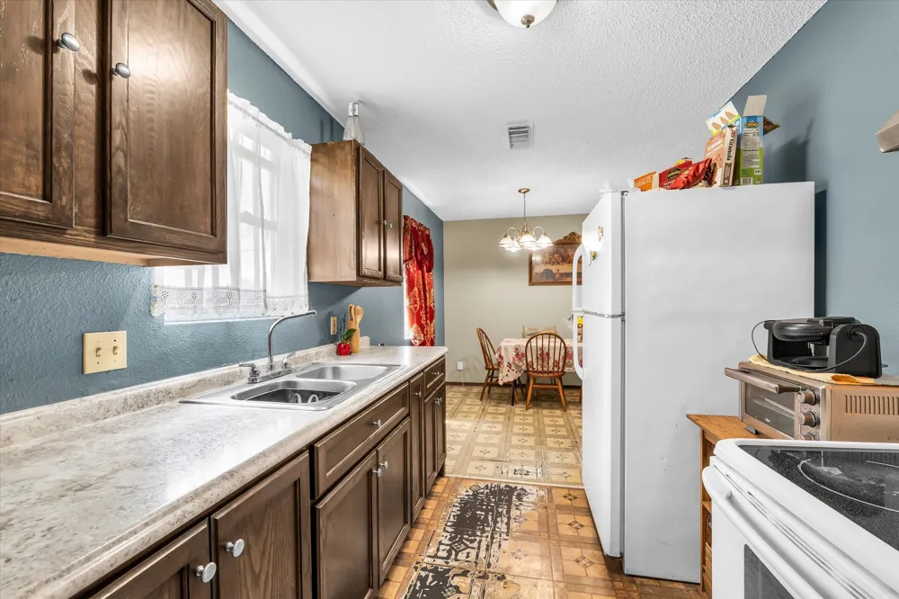 403 Dallas Waco, TX 76704