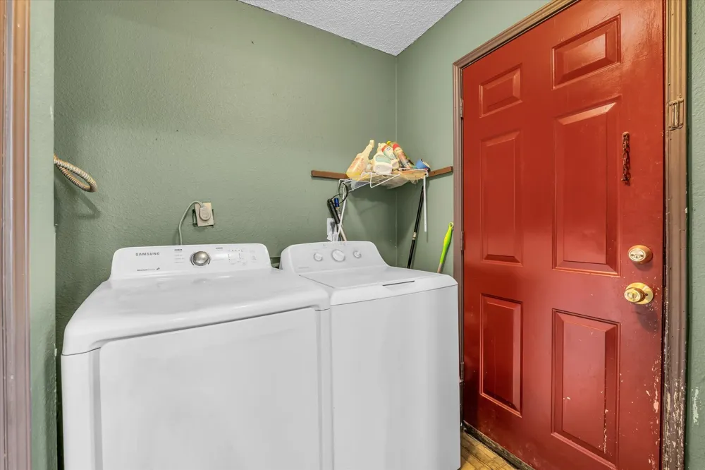 403 Dallas Waco, TX 76704