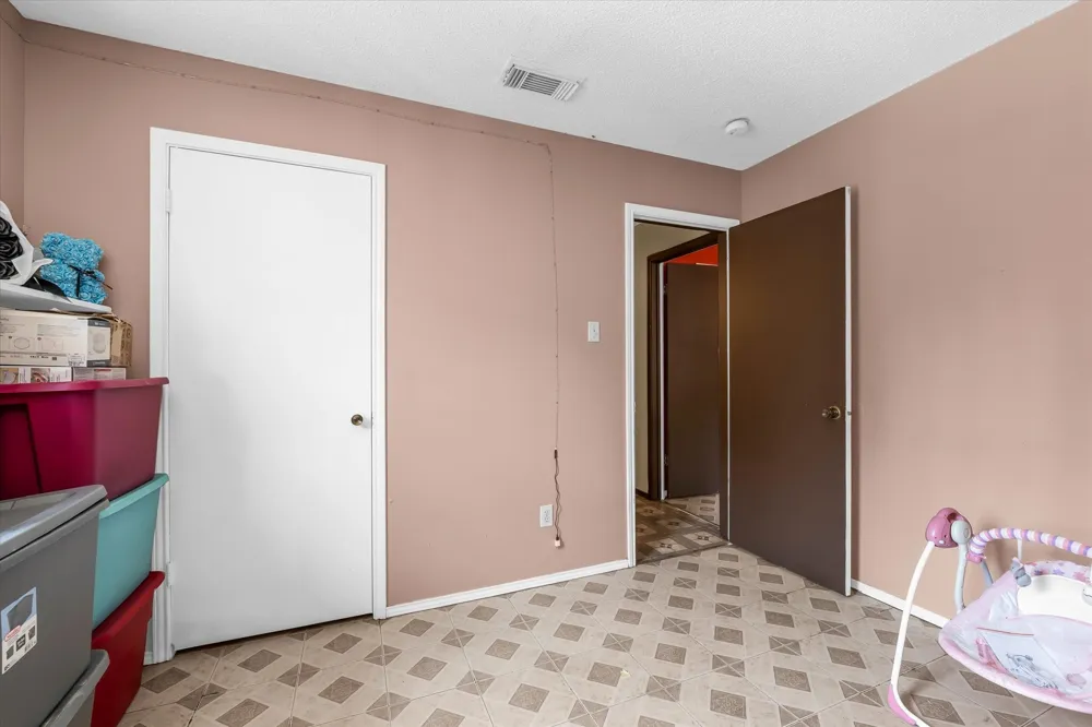 403 Dallas Waco, TX 76704