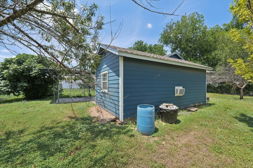 403 Dallas Waco, TX 76704