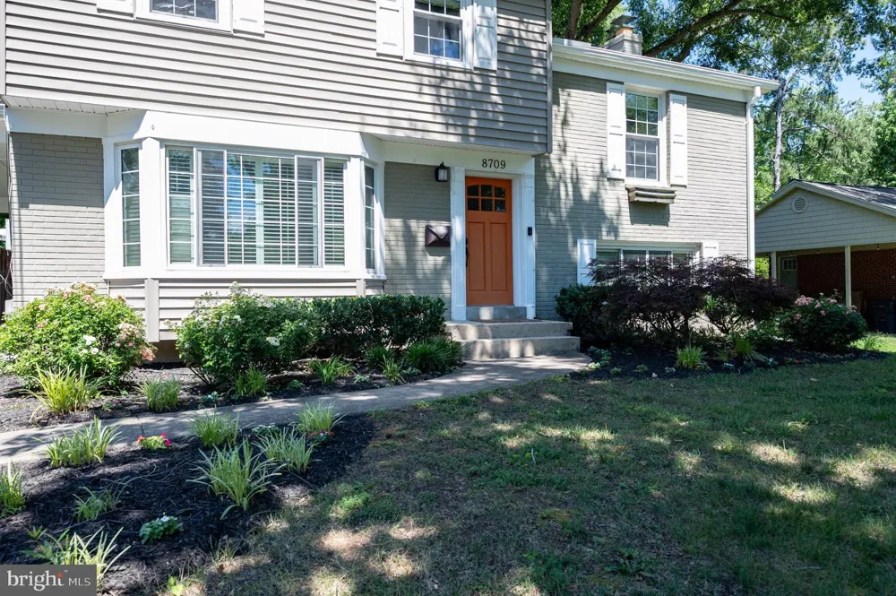 8709 WATERFORD ROAD Alexandria, VA 22308