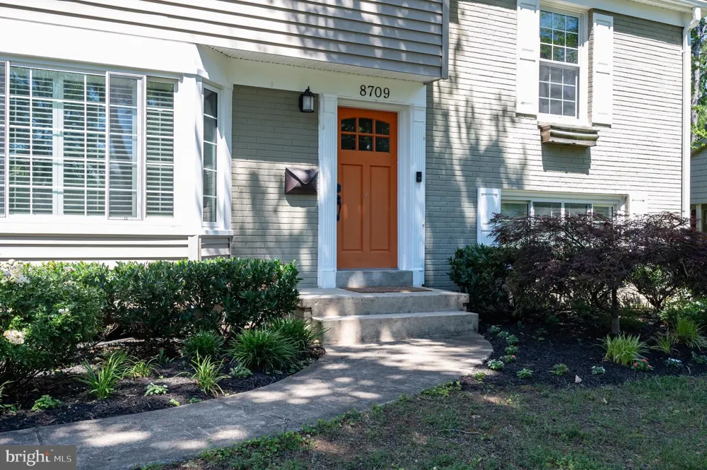 8709 WATERFORD ROAD Alexandria, VA 22308