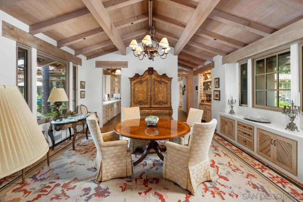 17240 Avenida De Acacias Rancho Santa Fe, CA 92067