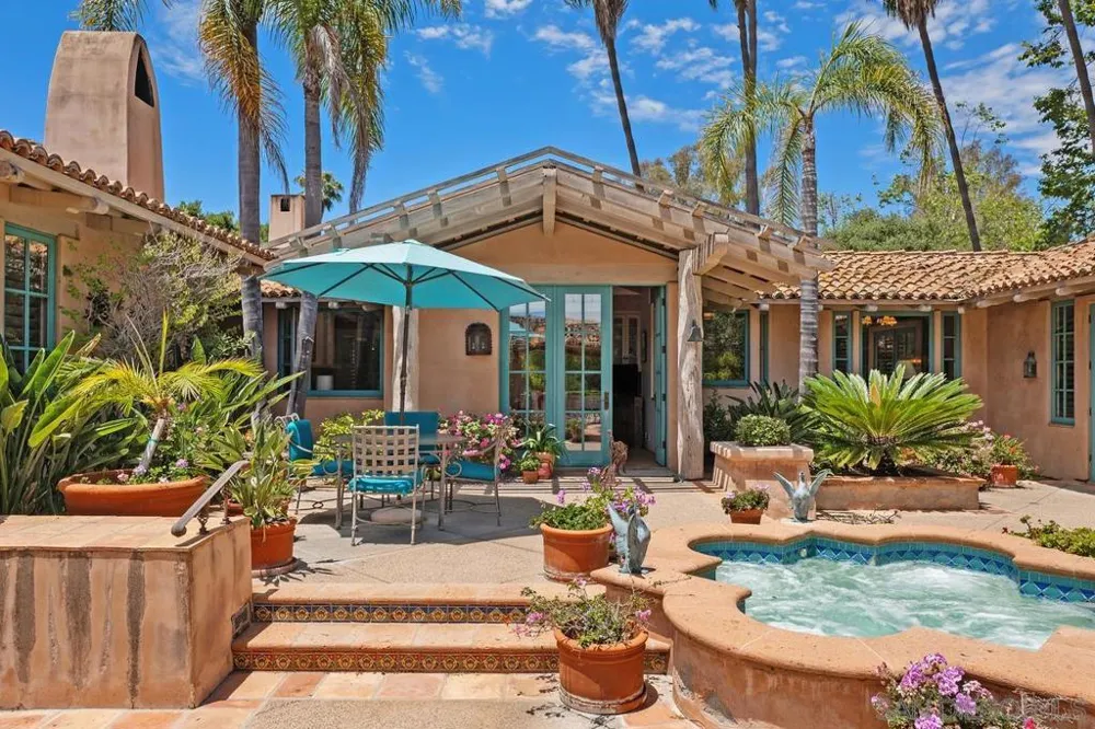 17240 Avenida De Acacias Rancho Santa Fe, CA 92067