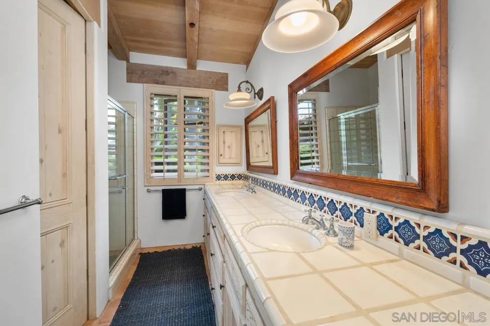 17240 Avenida De Acacias Rancho Santa Fe, CA 92067