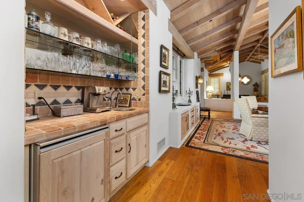17240 Avenida De Acacias Rancho Santa Fe, CA 92067