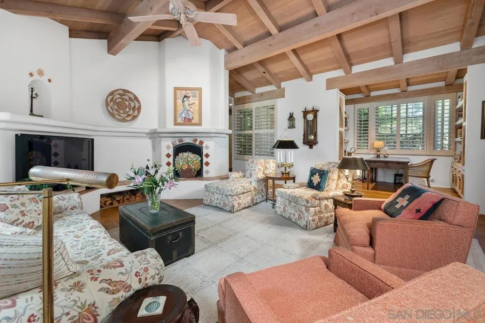 17240 Avenida De Acacias Rancho Santa Fe, CA 92067