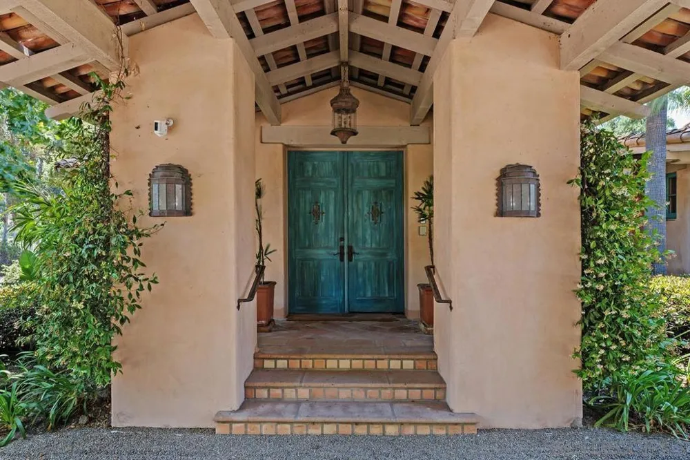 17240 Avenida De Acacias Rancho Santa Fe, CA 92067