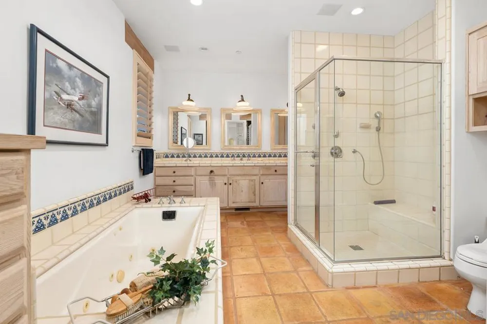 17240 Avenida De Acacias Rancho Santa Fe, CA 92067