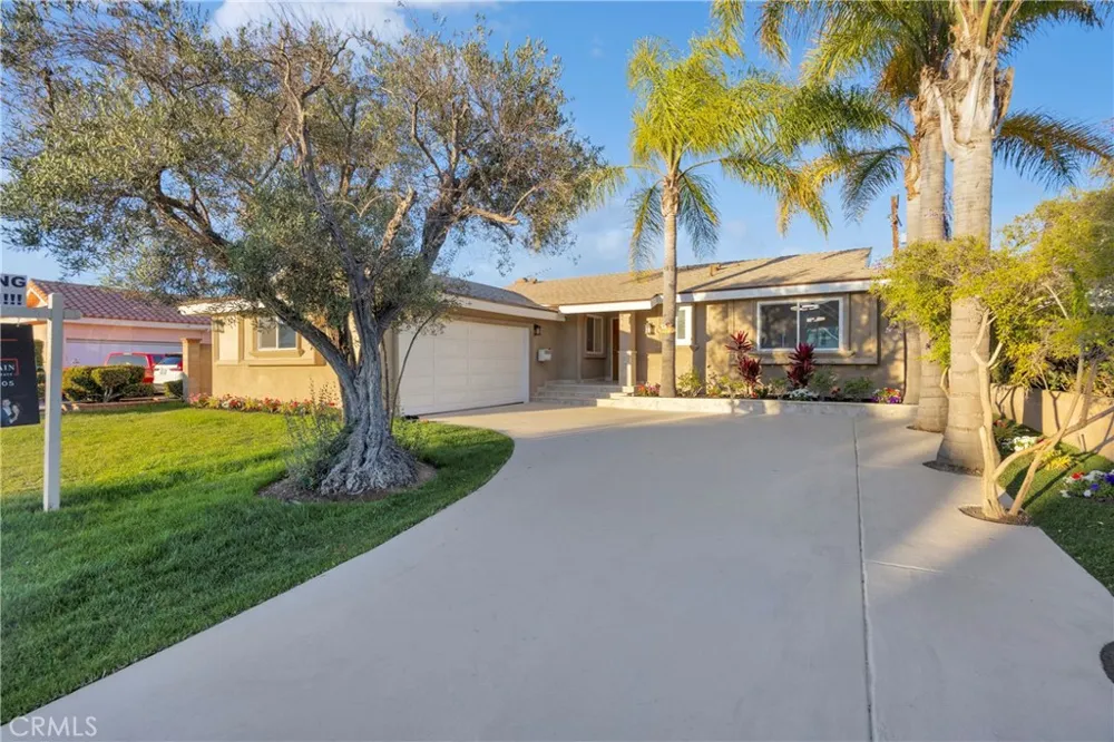 11862 Paseo Bonita Los Alamitos, CA 90720