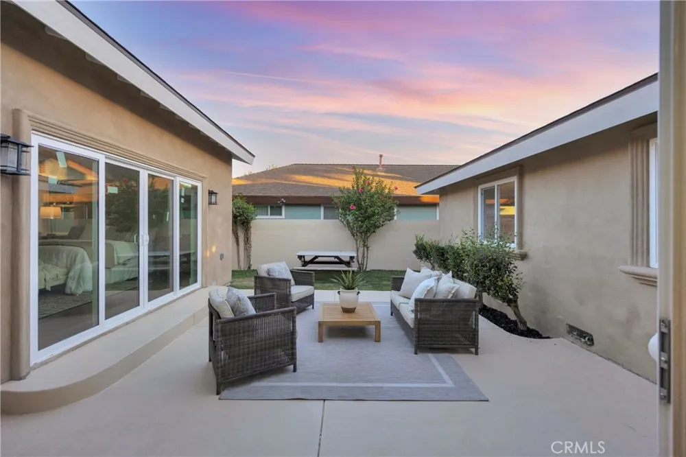 11862 Paseo Bonita Los Alamitos, CA 90720
