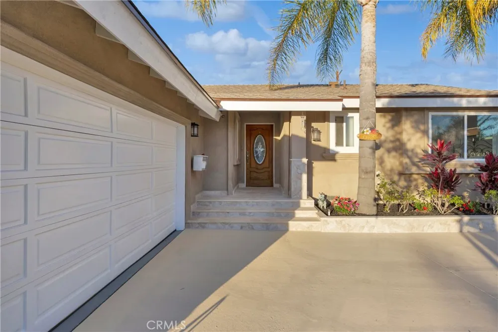 11862 Paseo Bonita Los Alamitos, CA 90720