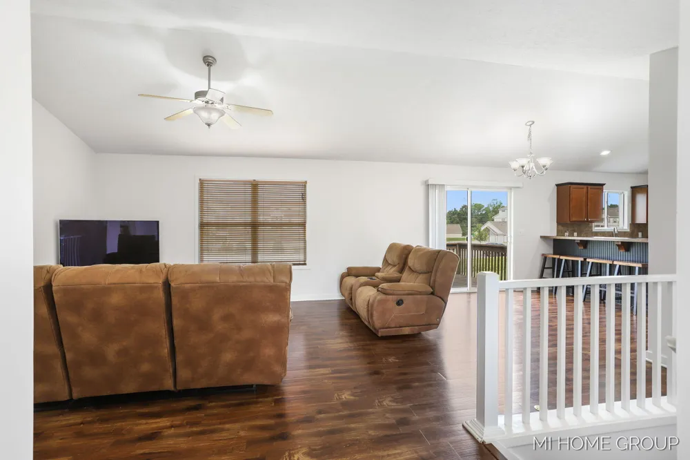 3729 Hickoryrow Court Holland Charter Township, MI 49424
