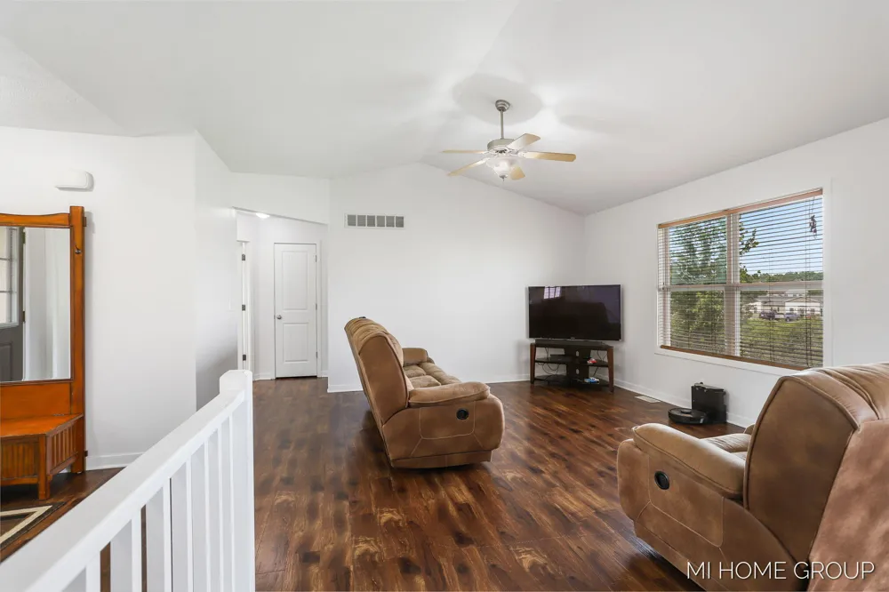 3729 Hickoryrow Court Holland Charter Township, MI 49424