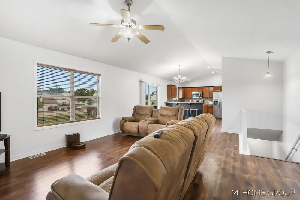 3729 Hickoryrow Court Holland Charter Township, MI 49424