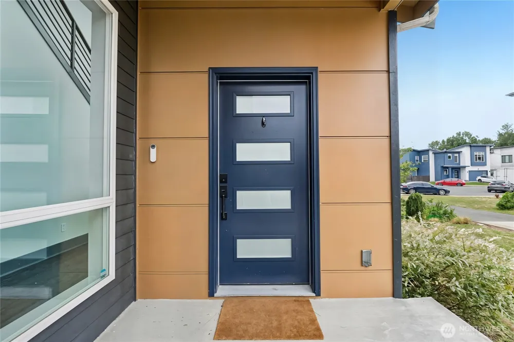 121 Palisades Place Pacific, WA 98047