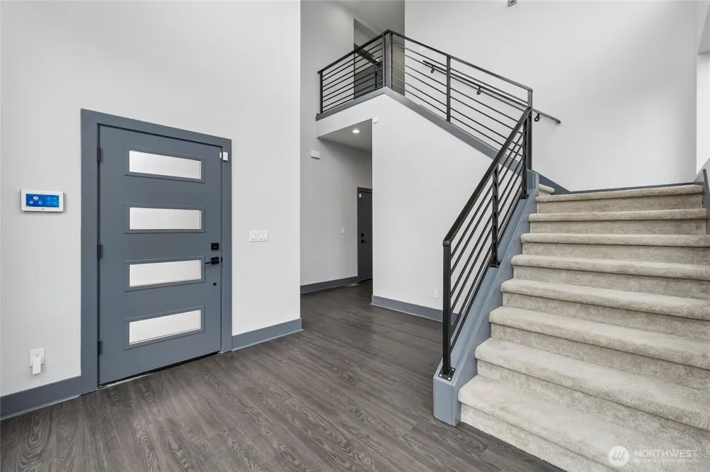 121 Palisades Place Pacific, WA 98047