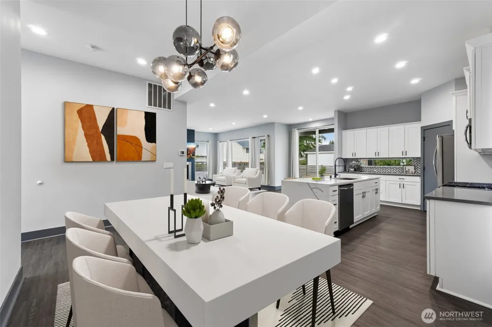 121 Palisades Place Pacific, WA 98047