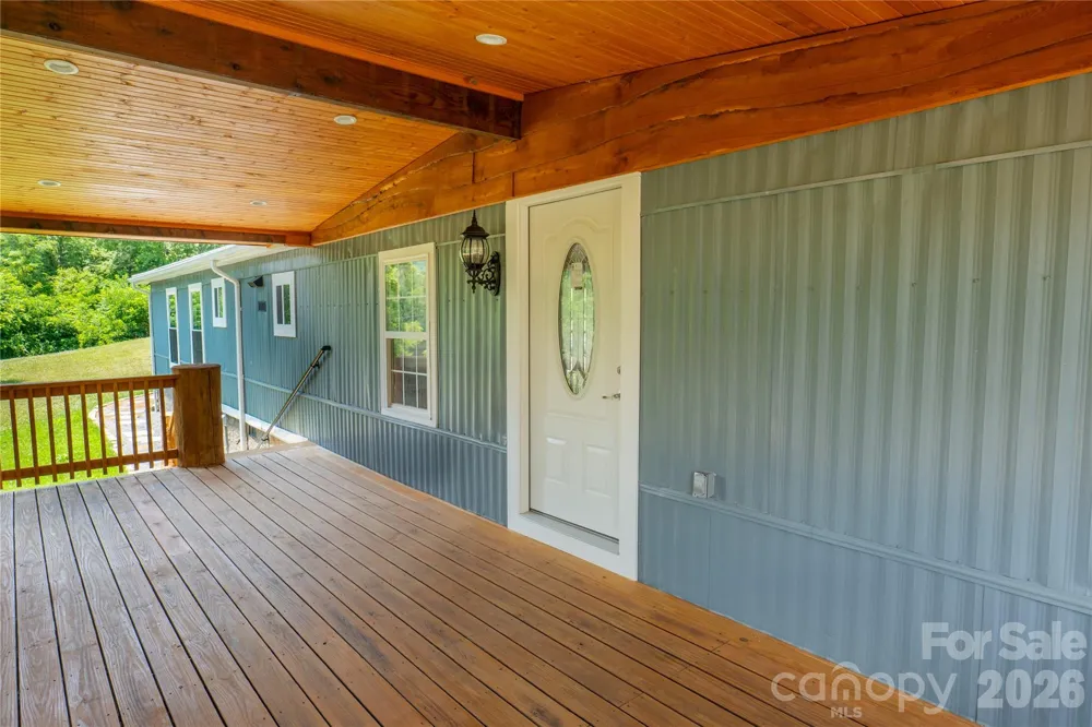 203 Justice Drive Clyde, NC 28721