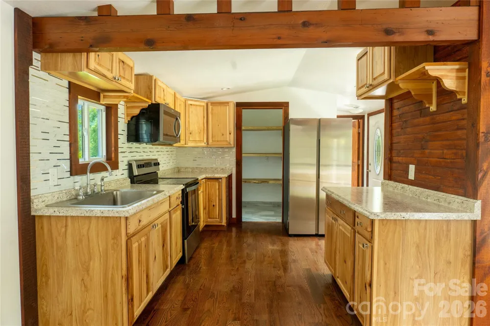 203 Justice Drive Clyde, NC 28721
