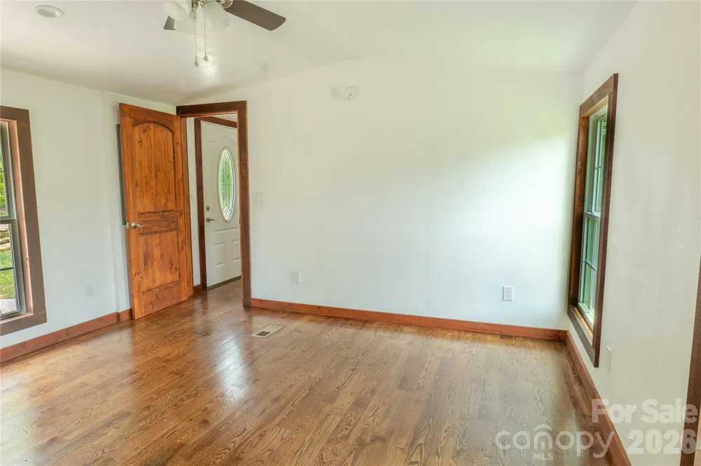 203 Justice Drive Clyde, NC 28721